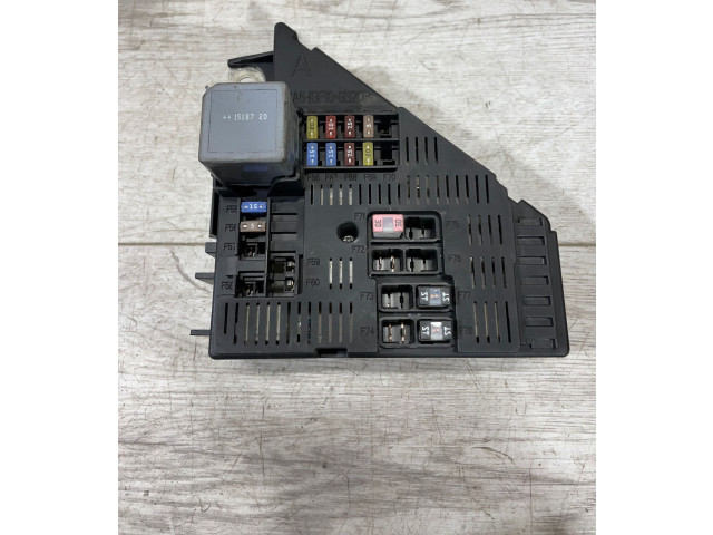 Блок предохранителей 31398002, 15111   Volvo XC90    