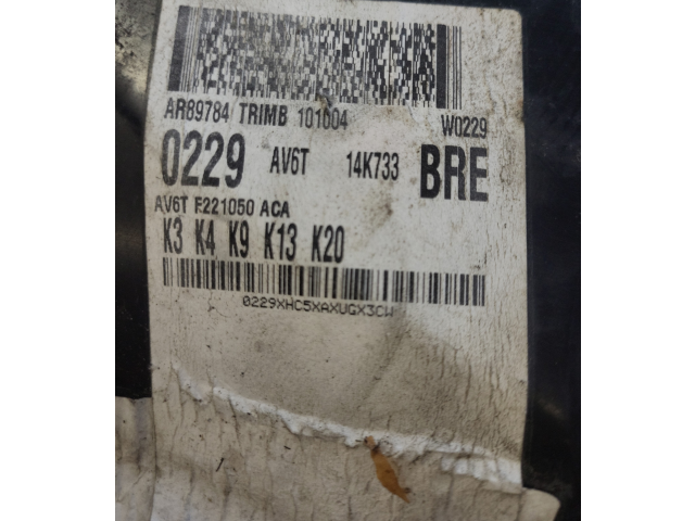 Pojistková skříňka AV6T14A067AB, AV6T14A076AB Ford C-MAX II 2011