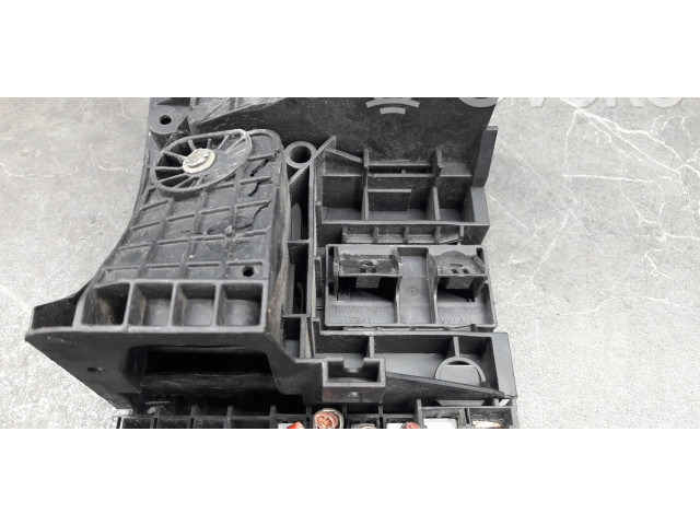 Блок предохранителей 1k0937629a Audi A3 S3 8L