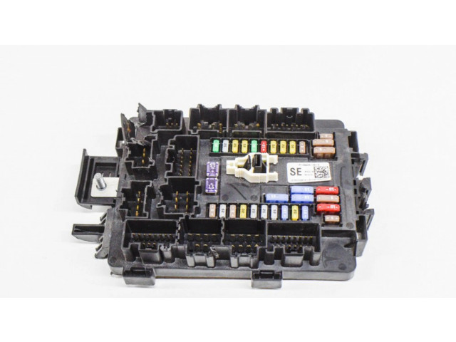 Pojistková skříňka 109440900E Tela Model S 2018