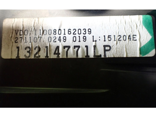 Панель приборов 13214771LP   Opel Meriva A       