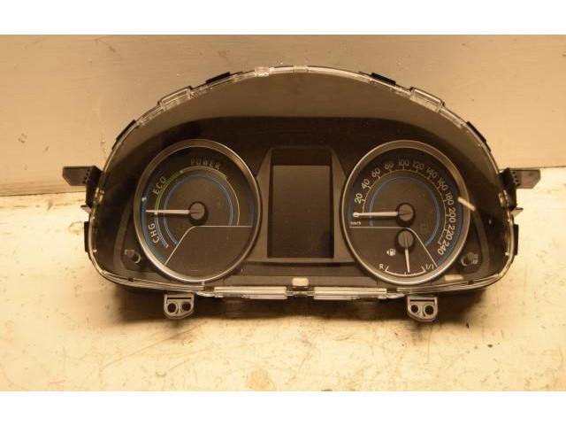 Přístrojová deska  Toyota Auris E180 2014 83800  