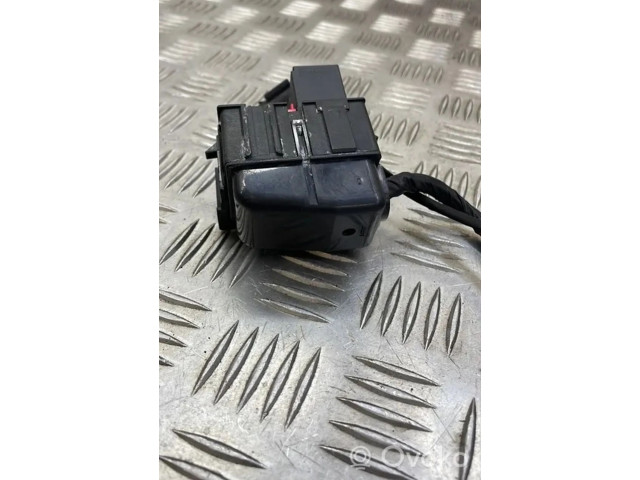 Блок предохранителей  6G9T14B192AA   Volvo V70    