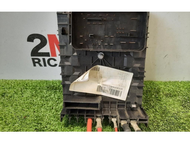 Блок предохранителей    Audi A3 S3 8P    