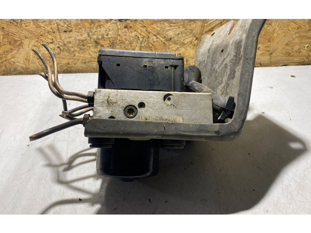 Блок АБС 8619537 Volvo V70 2000 - 2004 года