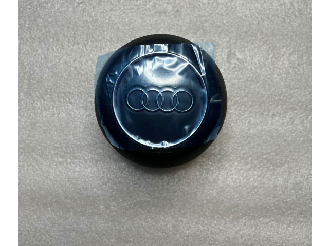 Подушка безопасности водителя 8V0880201   Audi A3 S3 8V