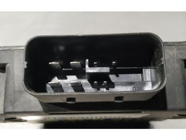 Řídící jednotka PE0318572 Mazda CX-5 2011