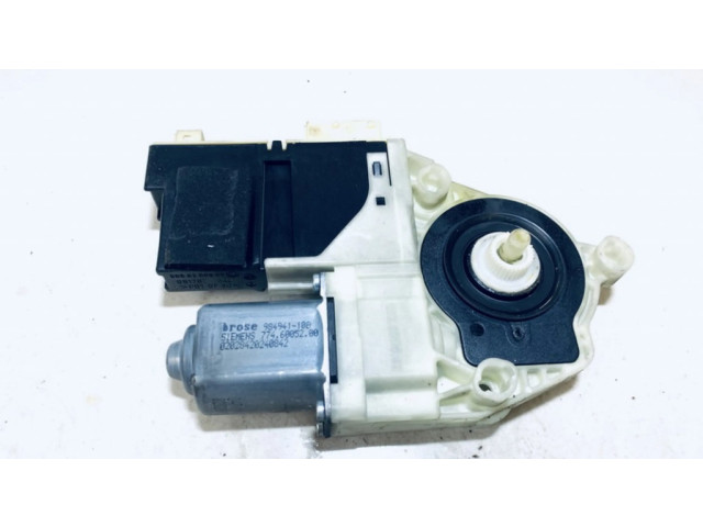 Передний двигатель механизма для подъема окон