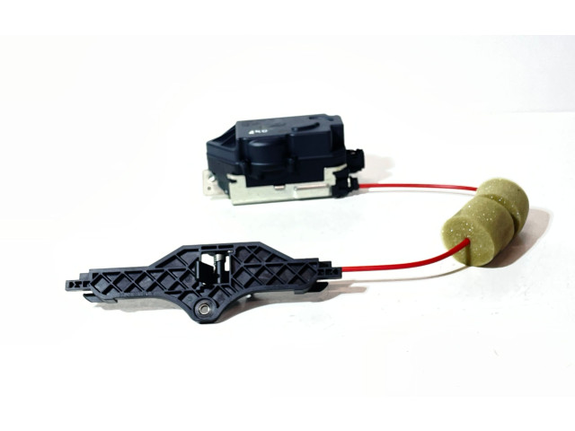 Zámek zadních dveří A1647400635 Mercedes-Benz E W211 2009