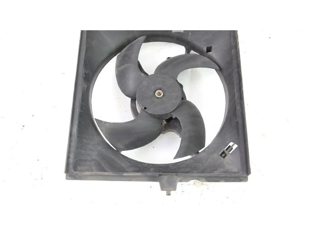 Электрический вентилятор радиаторов MR460784, MR460784 Mitsubishi Carisma 1996 - 1999 года