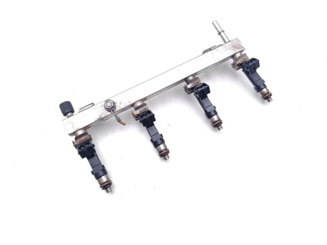 Комплект форсунок 55572731, 0280151258 Opel Meriva B A14XER