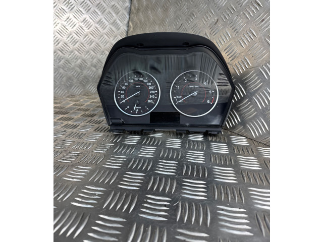 Přístrojová deska BMW 1 F20 F21 2013 9287467, 17649411