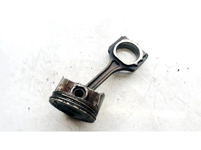  Поршень с шатуном    Hyundai Sonata для бензинового двигателя 2.4