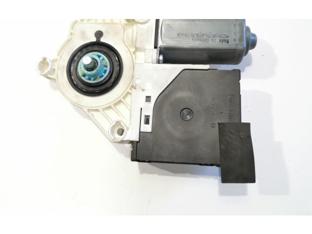 Передний двигатель механизма для подъема окон