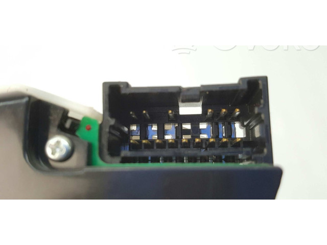 Ручка стеклоочистителей 25260EB60A Nissan Pathfinder R51