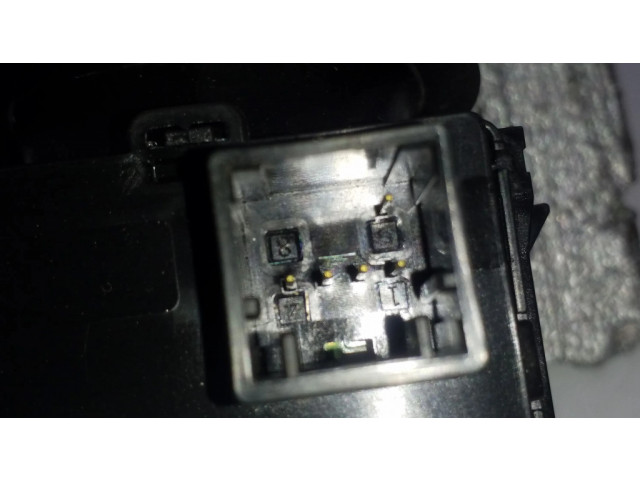 Ручка стеклоочистителей 95442049, 660728697   Buick Encore I