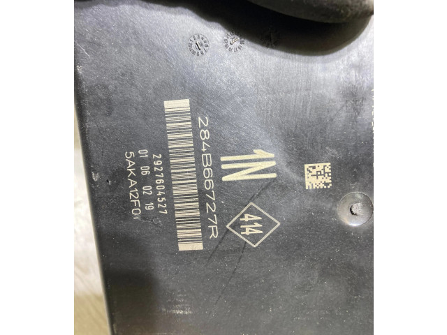   Pojistková skříňka 284B66727R, 2927604527   Renault Megane IV 2019
