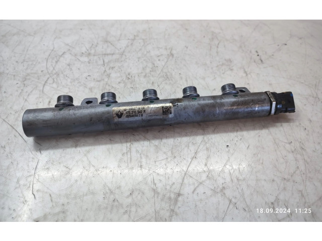 Vstřikovací lišta 175210542R Nissan X-Trail T32 R9M