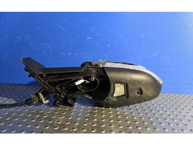 Зеркало электрическое Volvo V40 2012 - 2019 года