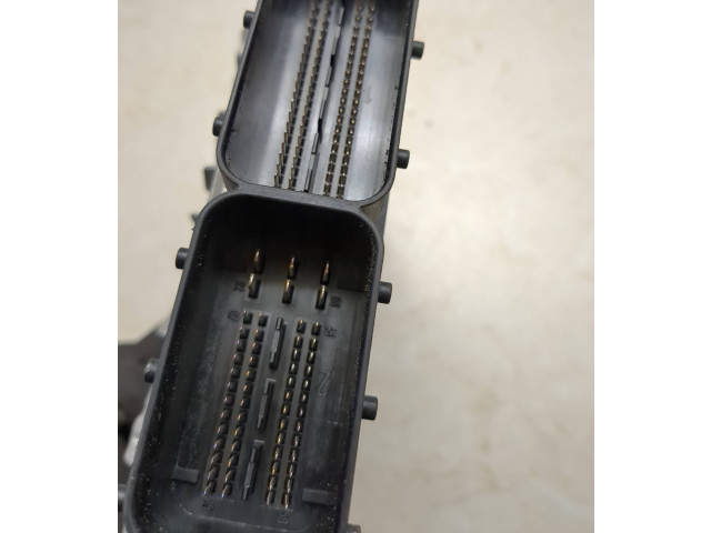 Блок управления двигателя 31272462, 1039S18372 Volvo V70