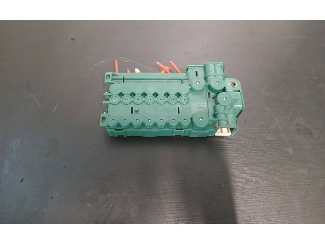 Pojistková skříňka 8387543 BMW 5 E39 2003