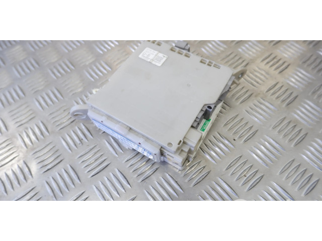 Блок предохранителей 8273050470 Lexus LS 460 - 600H