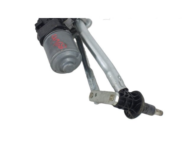 Моторчик дворников 67636914577    BMW X3 E83