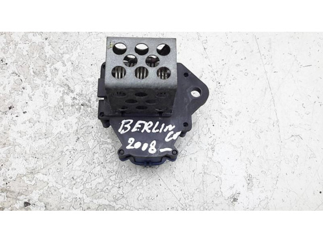 Реле вентилятора охлаждения