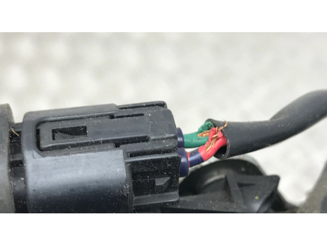 Zámek zadních dveří D7661372B, AY1638000120 Chrysler Voyager 2010