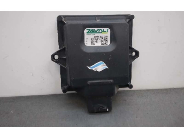 Блок управления двигателя 67R011002, CONTROLLPG Volvo S40