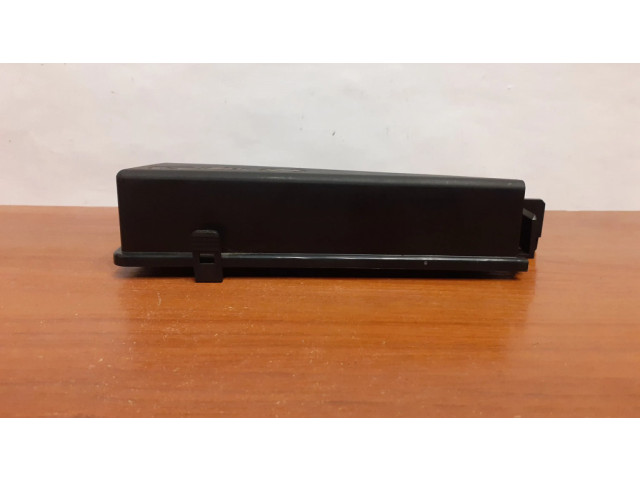 Крышка блока предохранителей 8888773914, 31473868 Volvo XC40