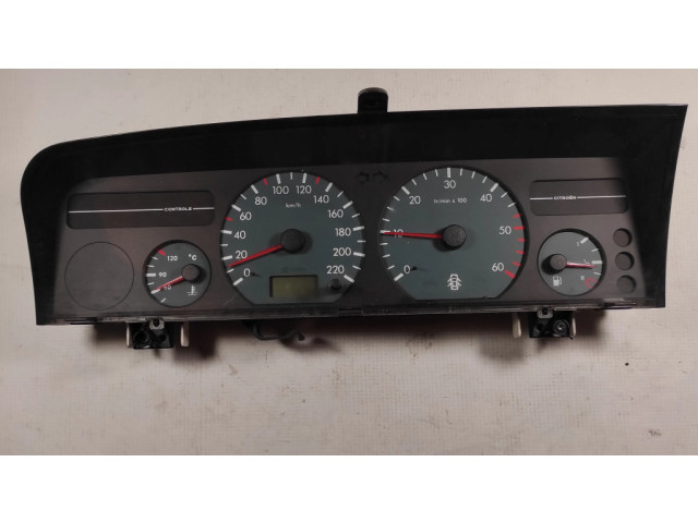 Přístrojová deska  Citroen Xantia 1997 216243195  