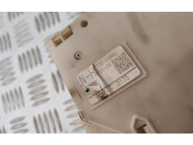 Блок предохранителей 8273053B60, 910290161 Lexus IS 220D-250-350