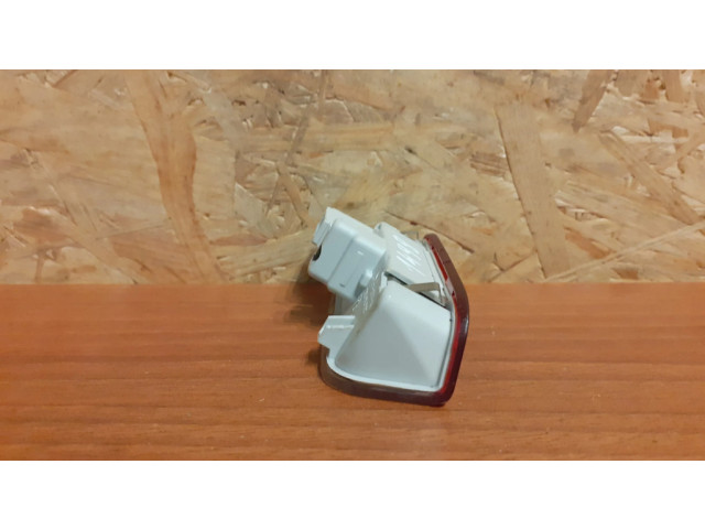 Фонарь освещения передних мест