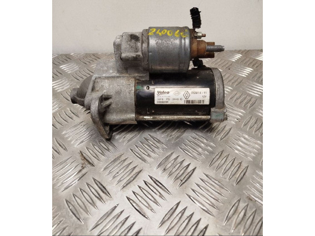 Масляный насос  K9KE628 233008223R  Renault Clio IV 