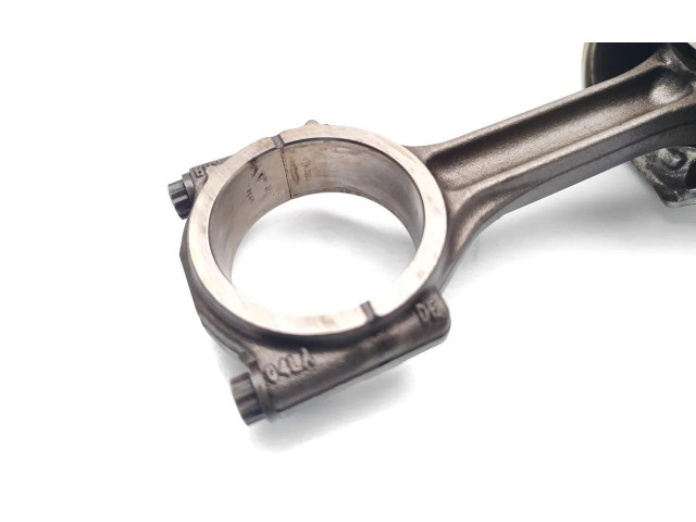  Поршень с шатуном CRMB CRMB  Skoda Octavia Mk3 (5E)  