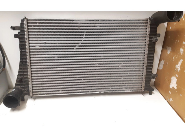 Интеркулер Volkswagen Caddy