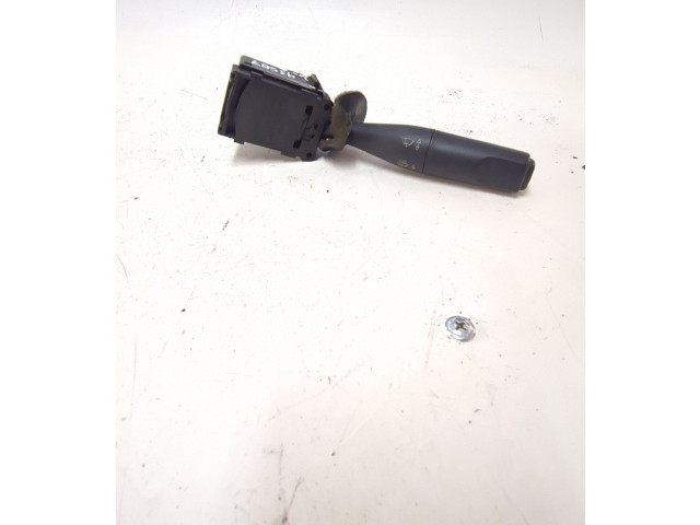 Ручка стеклоочистителей 33779002 Citroen Berlingo