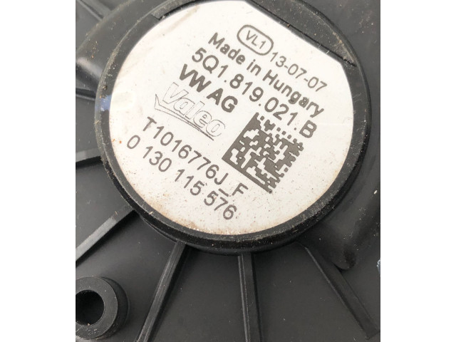 Вентилятор печки    5Q1819021B   Volkswagen Golf VII