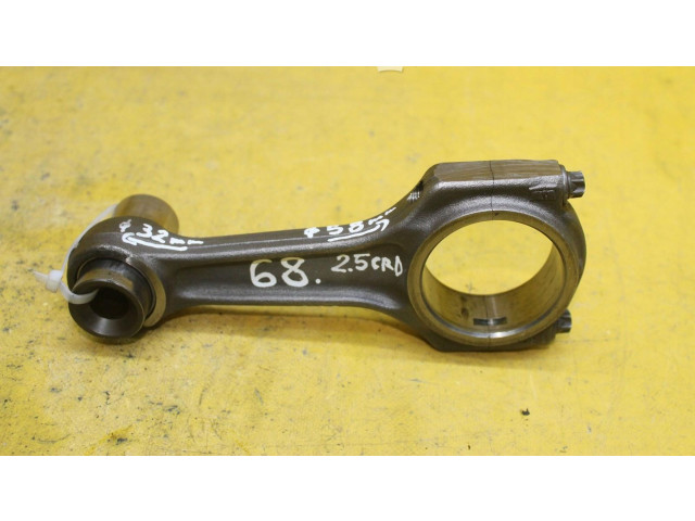  Поршень с шатуном    Jeep Cherokee III KJ  