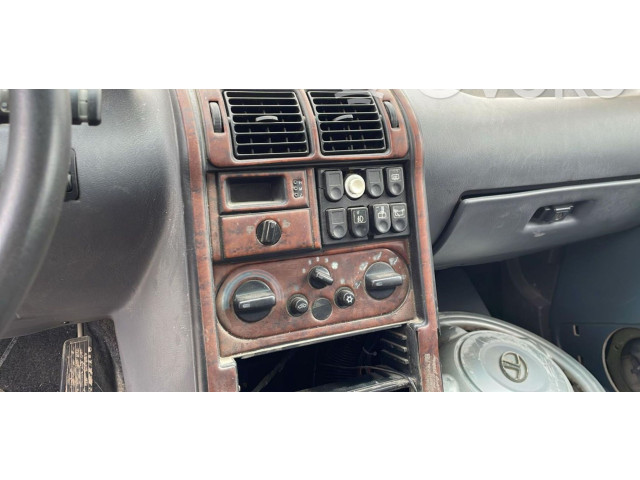 Блок управления климат-контролем Tata Safari