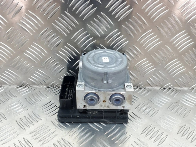 Блок АБС 6891612, 6891611 BMW 1 F20 F21 2011-2019 года