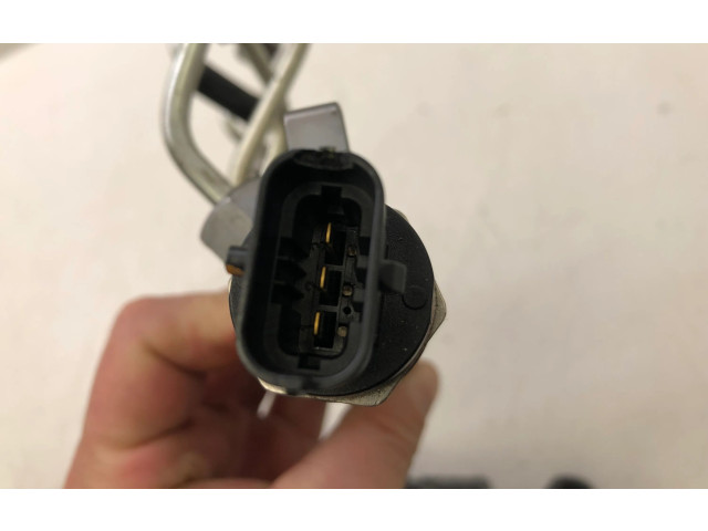 Vstřikovací lišta 175210542R, 0281006192   Nissan X-Trail T32    R9M 