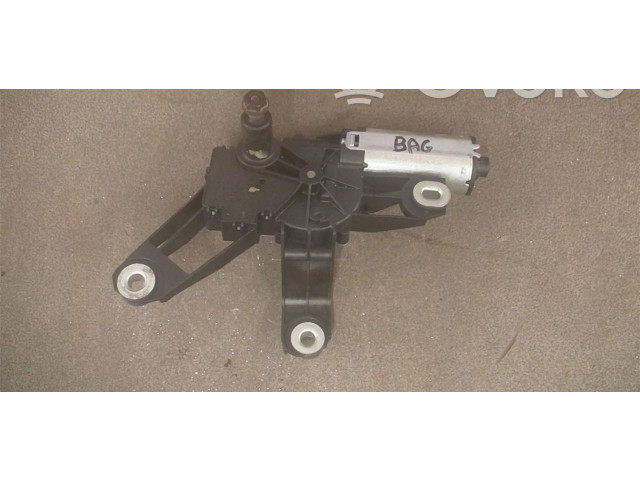 Моторчик заднего дворника 6Y9955711A Skoda Fabia Mk1 (6Y)