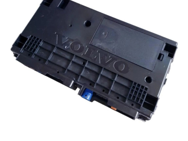 Блок управления двигателя     P31368954    Volvo XC90 