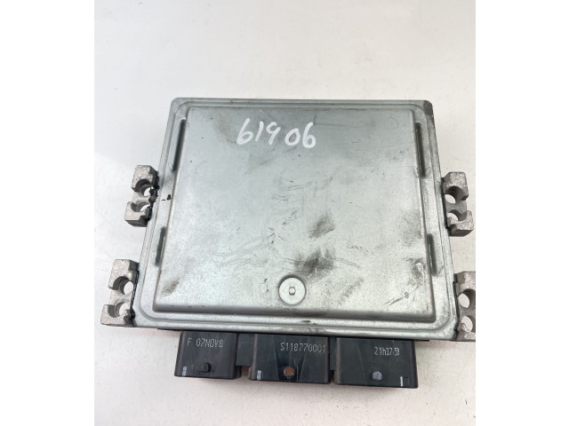 Řídící jednotka 8200847131, 8200680832 Nissan Note (E11) 2007