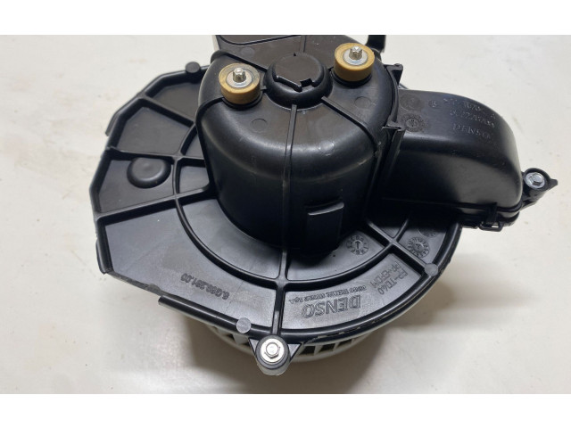 Вентилятор печки    5e2228200   Peugeot Partner