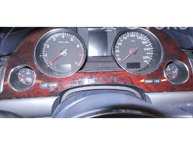 Панель приборов 4E0920900E, 4E0920900E Audi A8 S8 D3 4E
