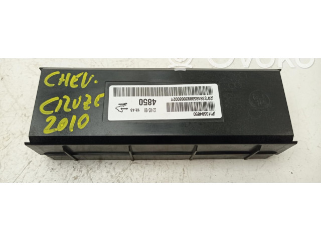 Блок управления двигателя 13584850   Chevrolet Cruze