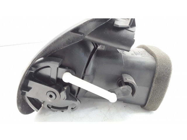 Боковая воздушная решётка